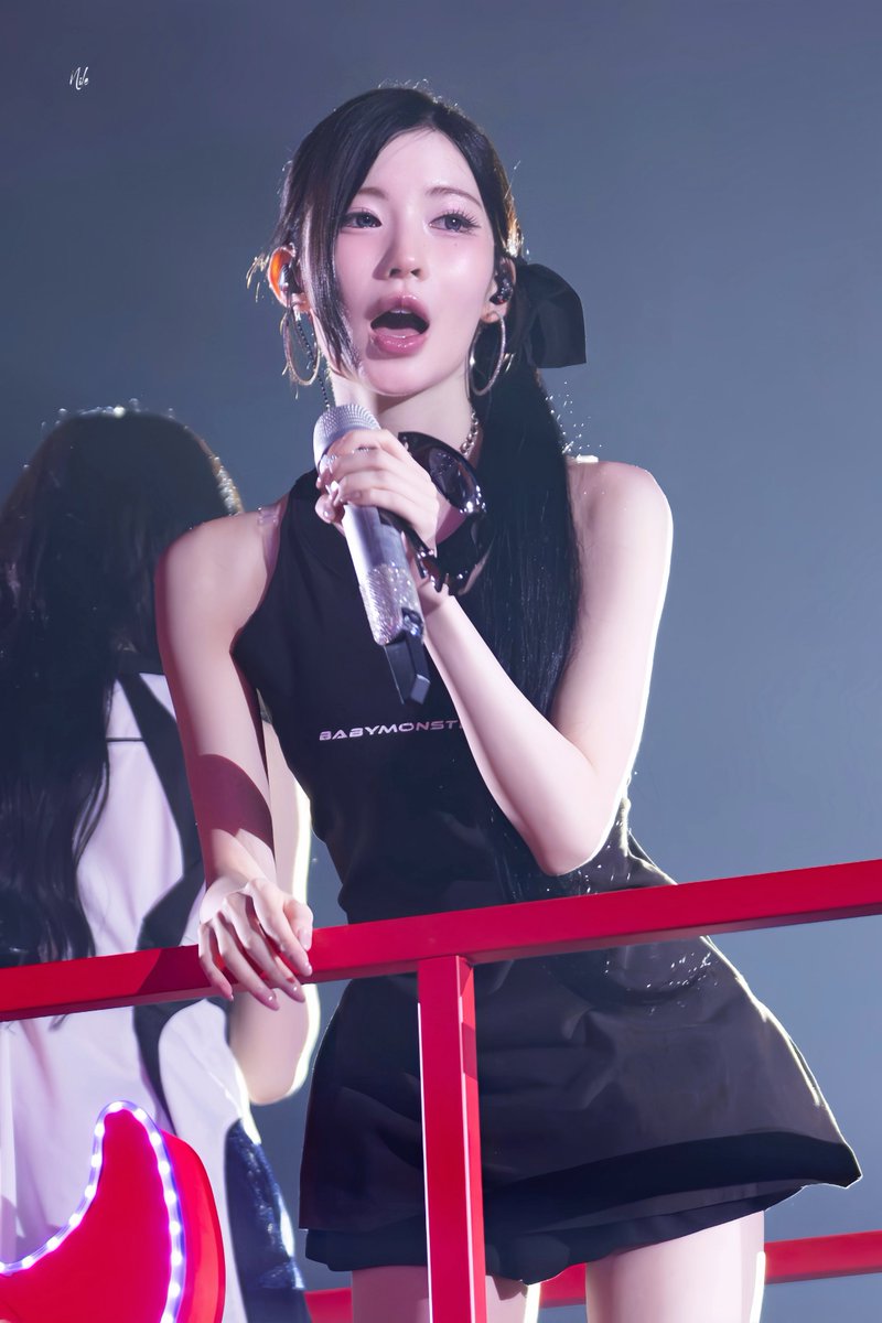 Nile4u_'s tweet photo. 260729 World Tour [춤 (CHOOM)] in Fukuoka

アサちゃん🖤

#BABYMONSTER #ASA #아사 https://t.co/lGEnYxyvWn