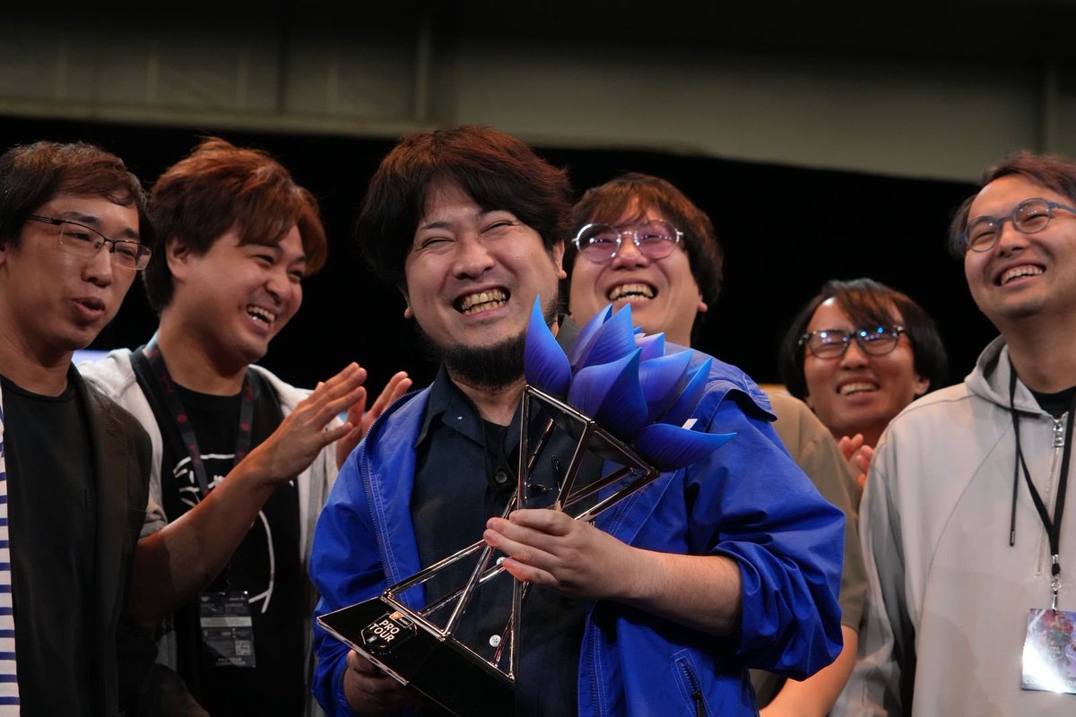 mtgjp's tweet photo. 【戦略記事】市川ユウキ選手による「プロツアー『マジック：ザ・ギャザリング | マーベル スーパー・ヒーローズ』」参戦記、その前編を公開！

本大会の優勝者自らが、モダン環境の考察や調整過程、そして選択したネオブランドについて語ります！
https://t.co/FfjFpoedXx
#mtgjp #PTMSH https://t.co/ScbLrKSSTh