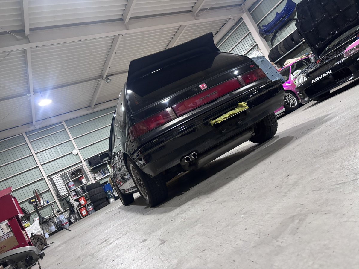 ek3_panio's tweet photo. グランドシビック売ります ef3 エアコン効きます フルバケ 助手席セミバケ ロールバー 無限ホイール 悪っパネ 付いてます 価格は250万 相場最安値。 車検あります 気になる方dmまで #車売ります #車買います #ef3 #シビック #civic #グランドシビック https://t.co/isDlR65pU4