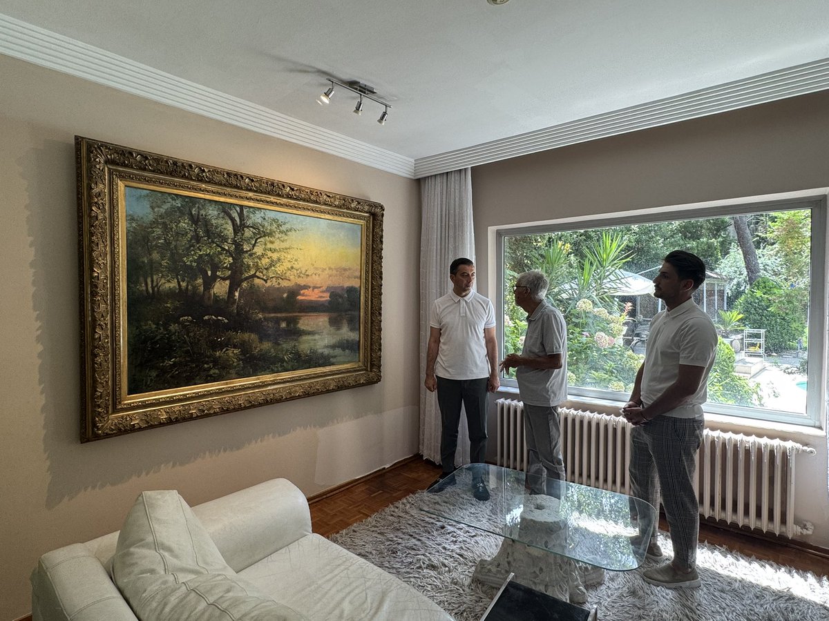 AKPartiSisli's tweet photo. İlçe Başkanımız Sn. Serkan Polat, Türk sanat yazarı Atila Taşpınar’ı ziyaret etti.

Nazik misafirperverlikleri ve değerli sohbetleri için kendilerine teşekkür ederiz.

@abdullahozdemir 
@srkplt 
@meozkaya 
@oeyoruk 
@akpartiistanbul https://t.co/osX0VXUdSF