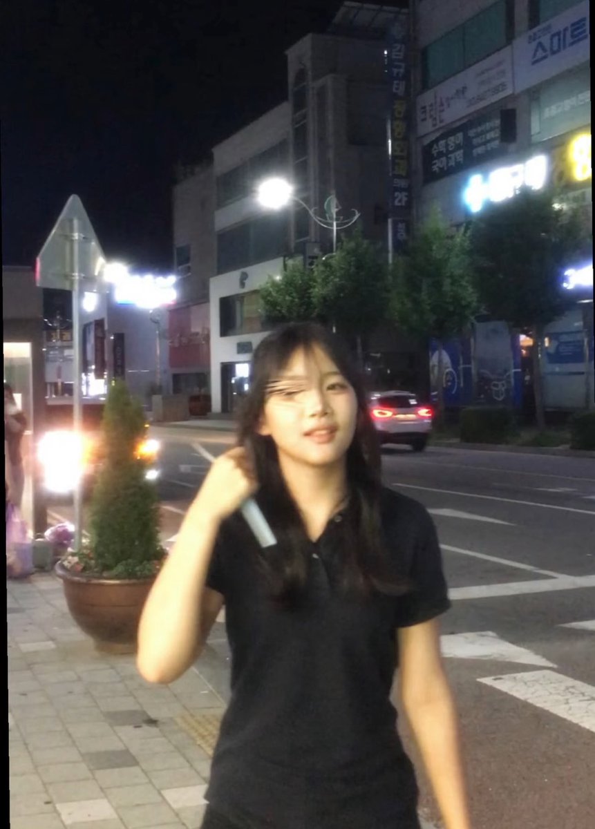 tulib_160's tweet photo. #일상계_𝕏친소  #정병계_𝕏친소  #우울계_𝕏친소  #멘헤라 #미자 #지뢰존나많음 #자해포기 트친소 다시 열어여 https://t.co/bCBegK4TNg