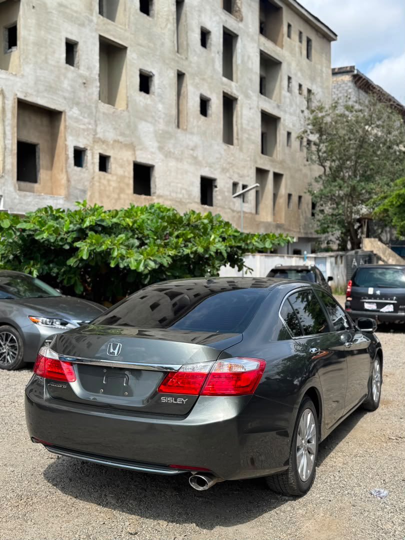 OnyitexHQ's tweet photo. Foreign used 2014 Honda Accord EXL Now Available - ₦13.8M https://t.co/5RqzlsLWbt
