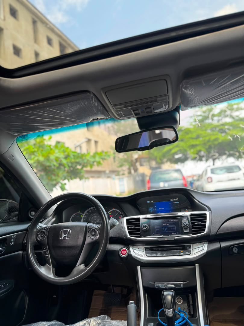 OnyitexHQ's tweet photo. Foreign used 2014 Honda Accord EXL Now Available - ₦13.8M https://t.co/5RqzlsLWbt