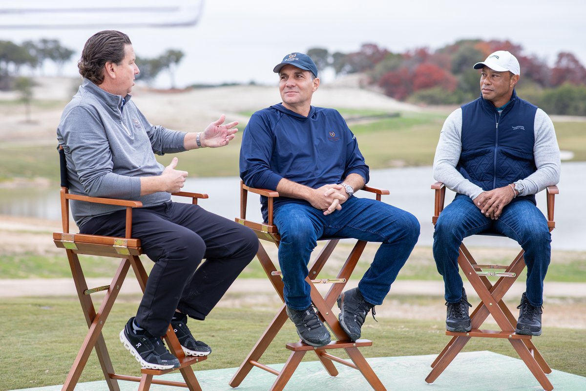 LINKSMagazine's tweet photo. It was 10 years ago that @TigerWoods opened his first American course design at @BluejackNation. 

As @tgrdesignbytw prepares to open its second Texas course at @BluejackRanch this fall, Tiger sat down to tell the story of Bluejack in this feature film: https://t.co/PNwsLaqazX https://t.co/7mQnmYaTJE