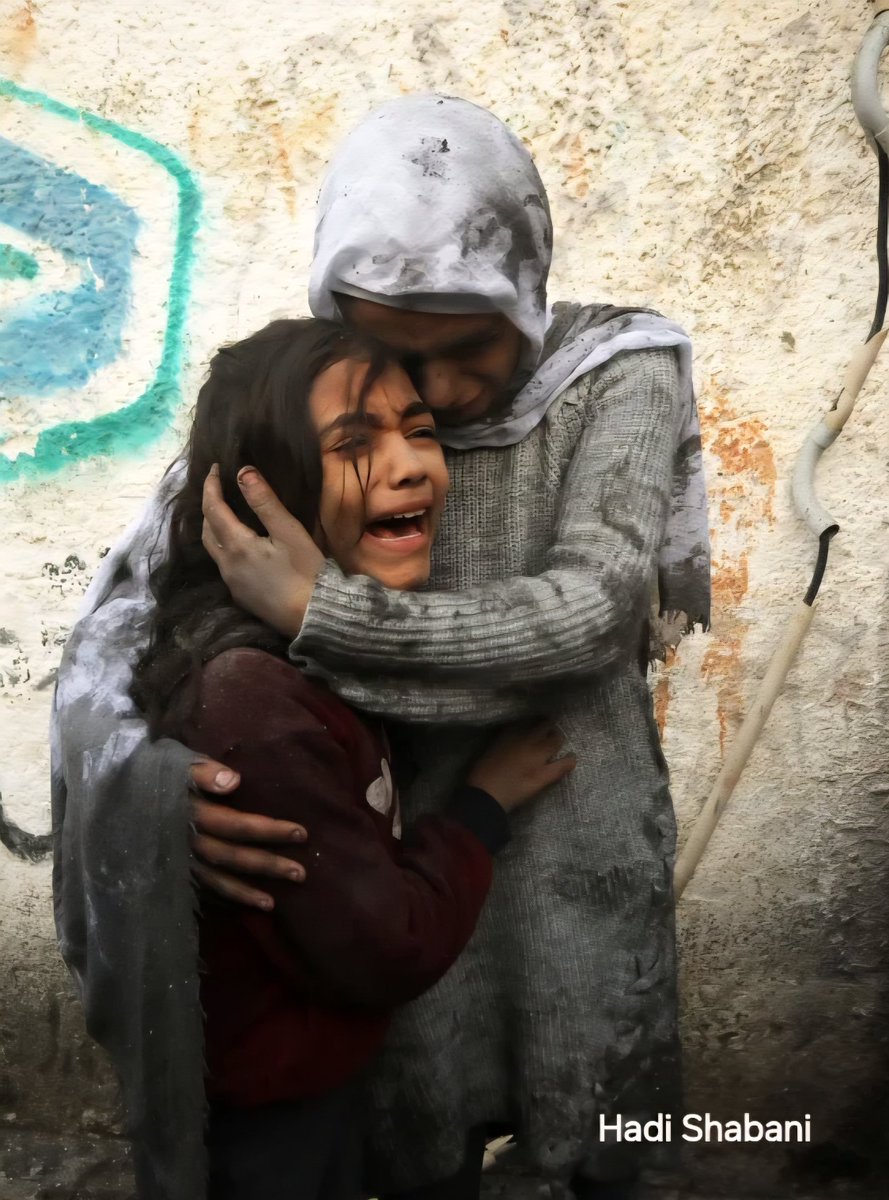 hadishabanih's tweet photo. One day, history may ask One day, history will ask a simple question:

When children were starving, wounded, and terrified by war, where was the world?

And what will our answer be?
#Palestine #gaza #Lebanon #iran    #فلسطین #غزه #لبنانية
 #ChildrenOfWar #Peace #hadishabani https://t.co/1glWEHMLk2