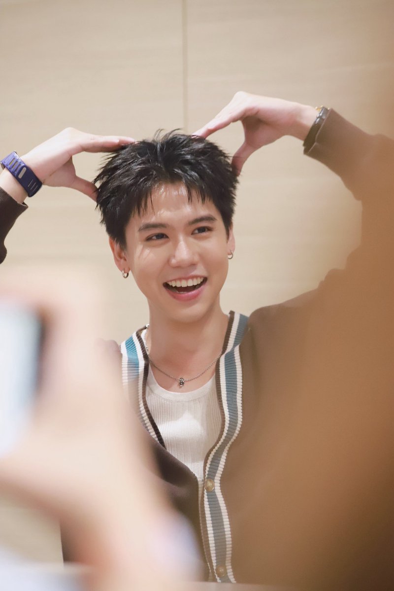 1stfangie's tweet photo. ต่อไปนี้ผมจะไม่หยุดขายพี่ซิง พระเมะของผม ฮือออออออออ มามุงพี่ซิงกันเถอะทุกคนนนน 

#งานมหกรรมนิยายนานาชาติ2026xSingChimon
#SingChimon #ซิงชิม่อน https://t.co/BEGOameECg