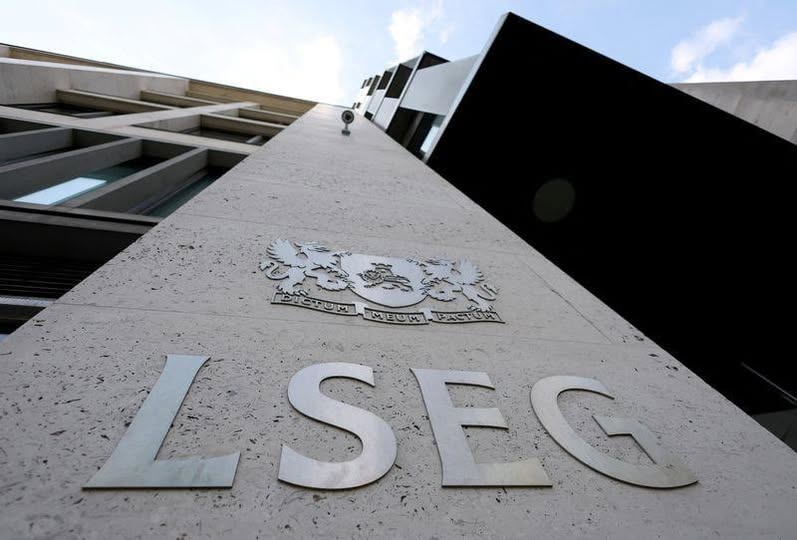 MatthewCrypto66's tweet photo. London's FTSE 100 touched an all-time intraday record on Wednesday July 29, reaching 10,951.06 points — its highest level in history — before closing at 10,908.41, up 0.34%, just 2.14 points below the February 2026 record close. The blue-chip index was driven by a surge in oil https://t.co/SDpsOLSnuu