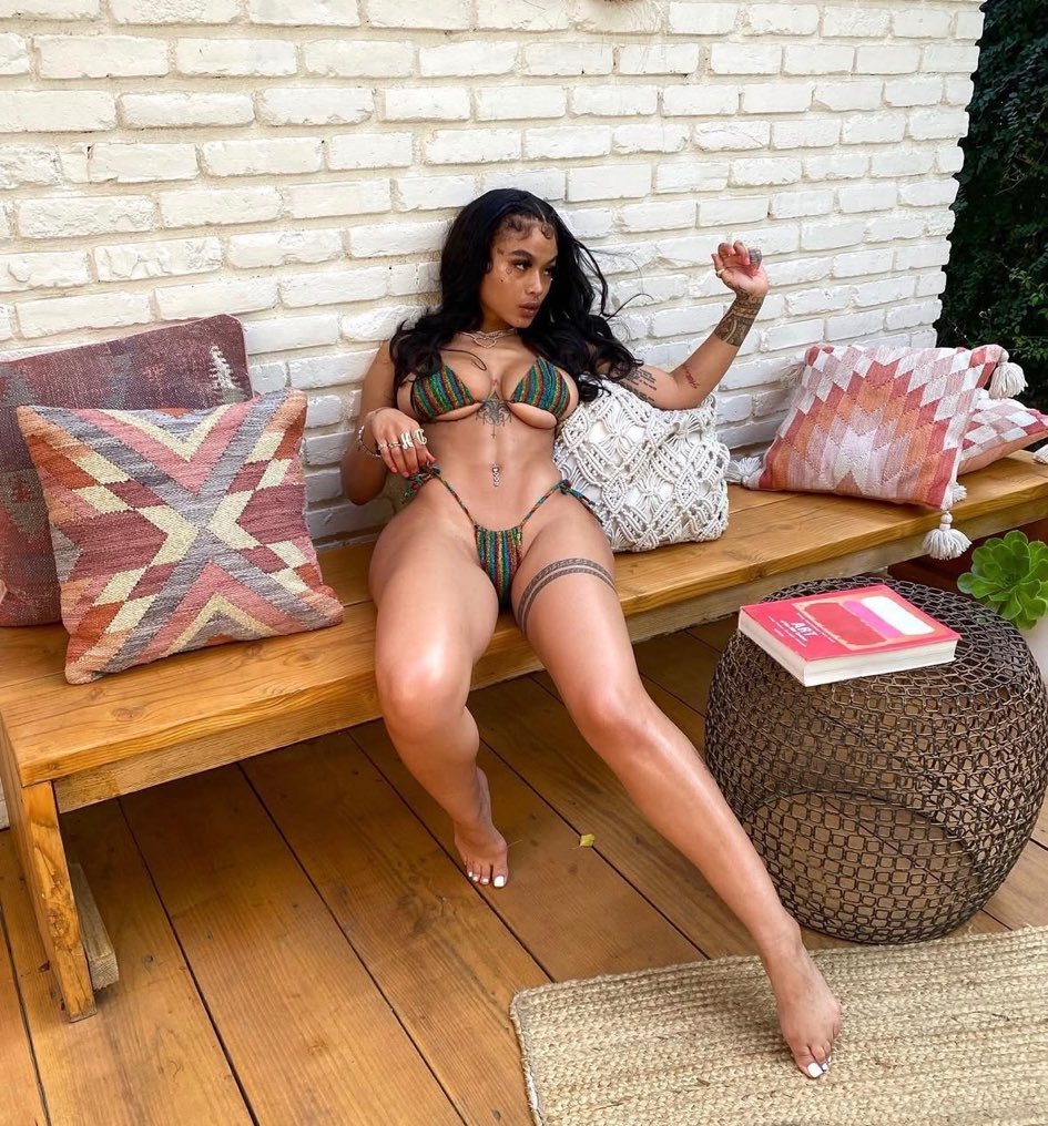 baddiees___'s tweet photo. India Love is so Bad https://t.co/dV0f7U9t0n