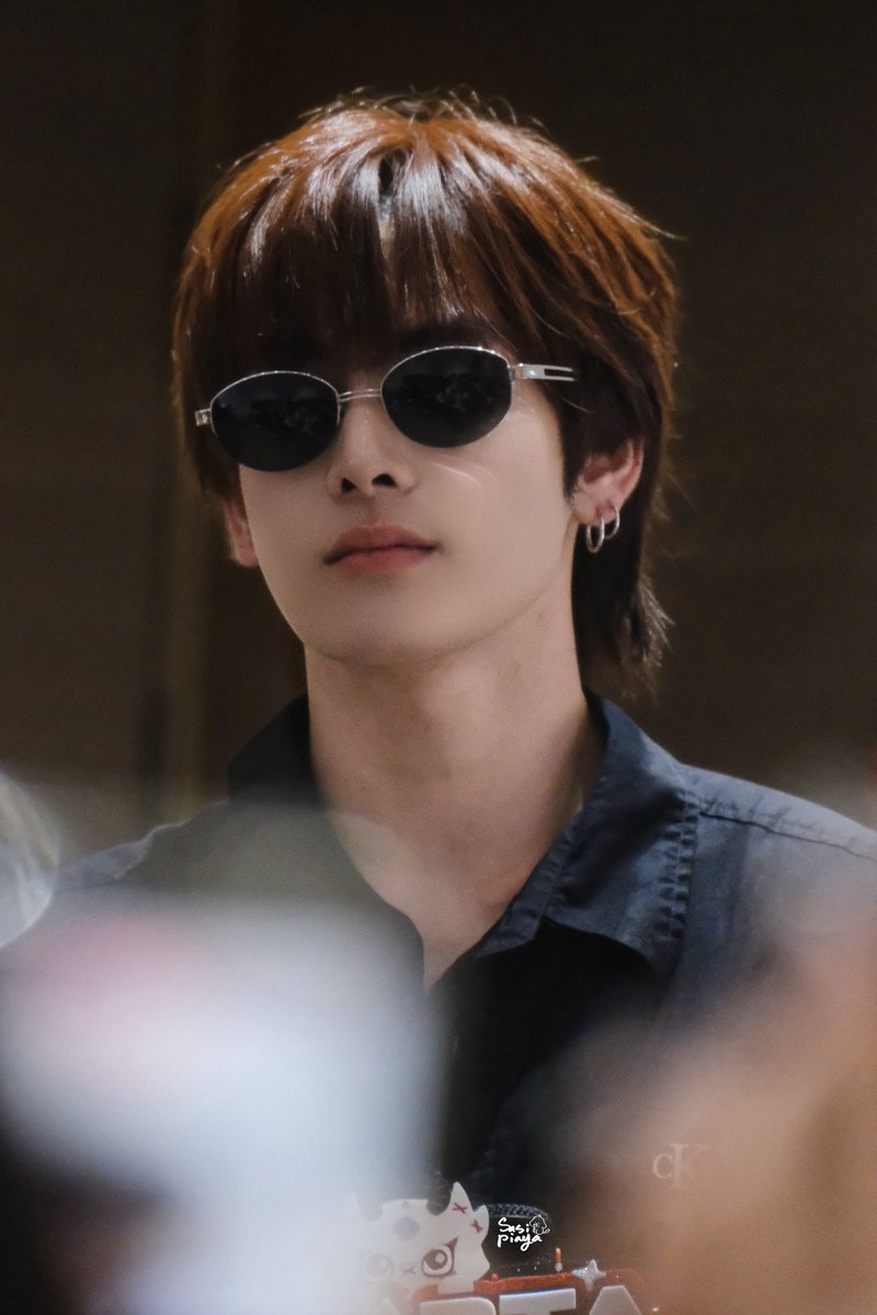 butterandtears's tweet photo. JASPER FLAREY FANSIGN

#งานมหกรรมนิยายนานาชาติ2026xJASPER

ดุไหม😎                                    ม่ายดุ🥺 https://t.co/XjKvaIHt5R