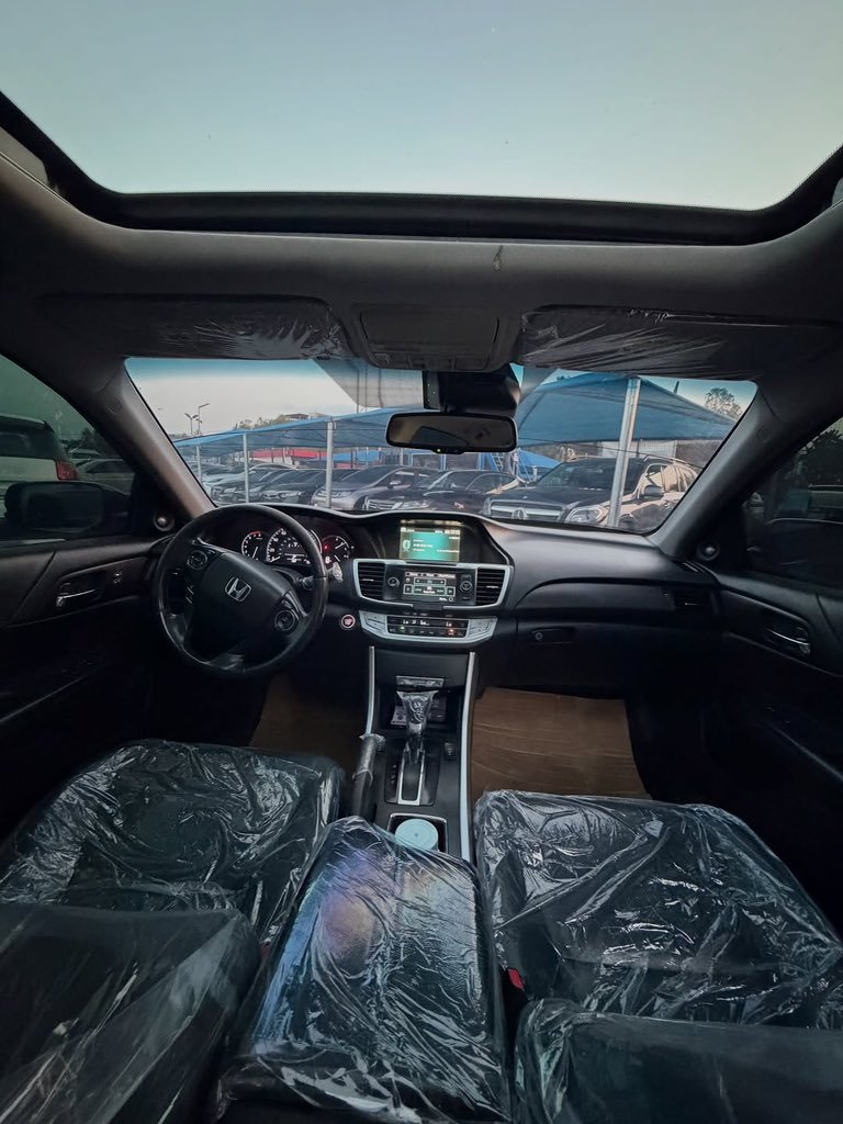 OnyitexHQ's tweet photo. Is Honda Accord a Joke to you? https://t.co/nSfCwar4jO