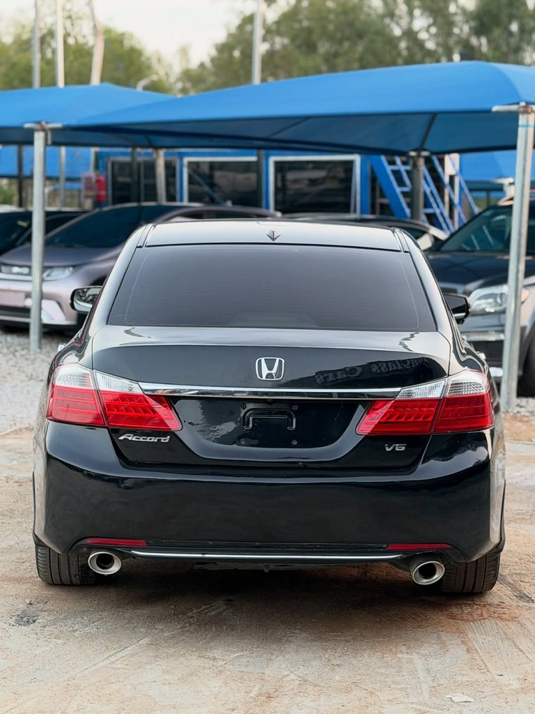 OnyitexHQ's tweet photo. Is Honda Accord a Joke to you? https://t.co/nSfCwar4jO