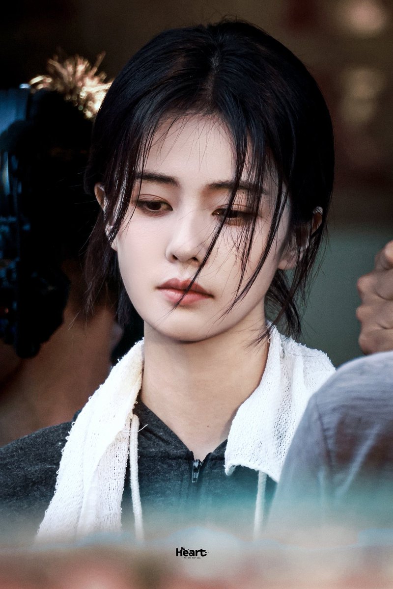 baisameng's tweet photo. 260730 백록 개도도미 로이터

백록 노란장판 저요.. 소녀가장미 처연함..

©️Heart_白鹿
#백록  #BaiLu  #白鹿
#开到荼蘼 #KaiDaoTuMi https://t.co/plT3R19SR9