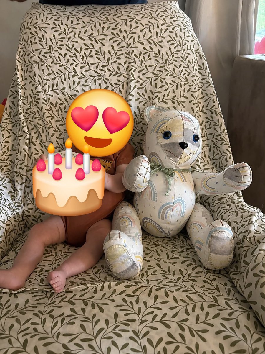 AzeldaJ's tweet photo. The last Teddy I sold in SA finally reached it's far flung destination.... I am grateful that it brought joy to a mommy and baby's hearts🩷 https://t.co/BkGTfHInTa