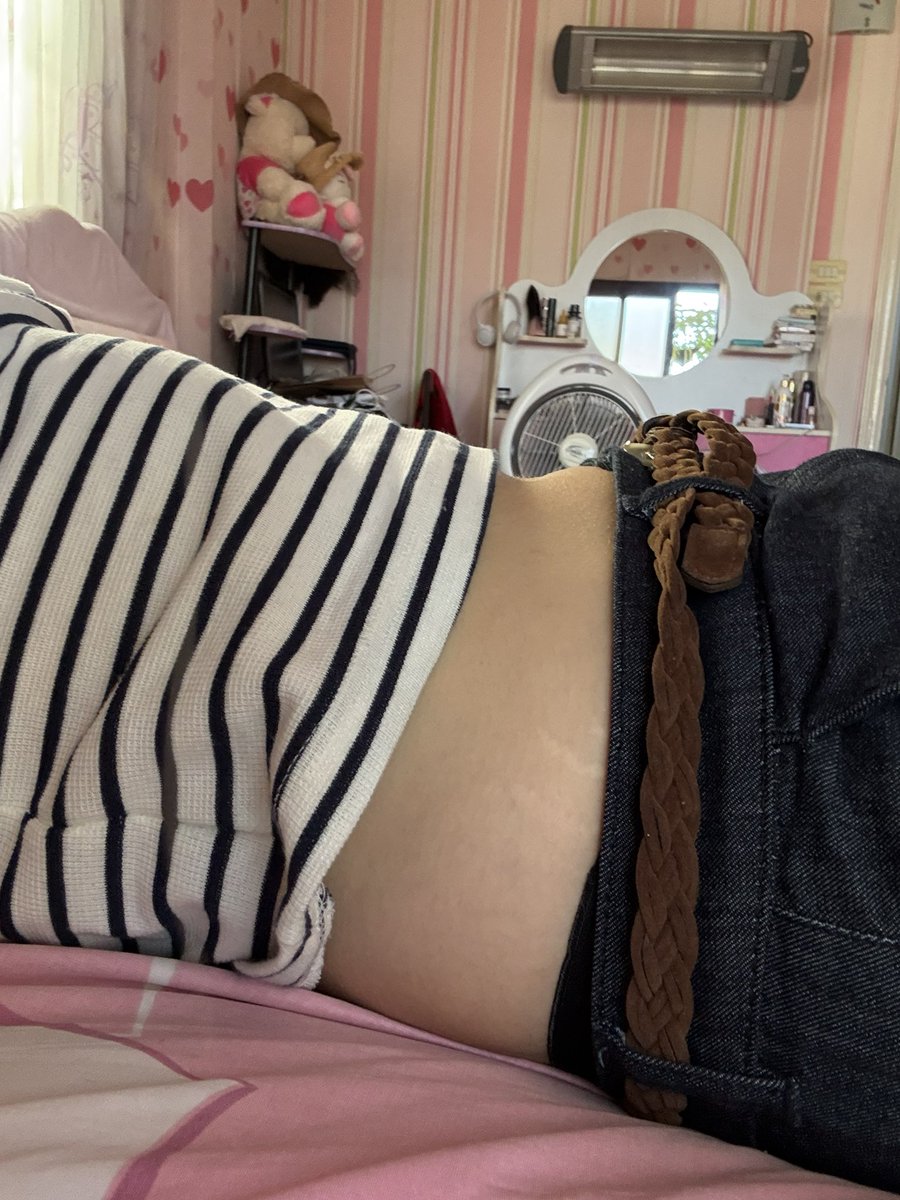 trynalw's tweet photo. Bmi guesses pretty please 🥺 https://t.co/VUkY6S91WM