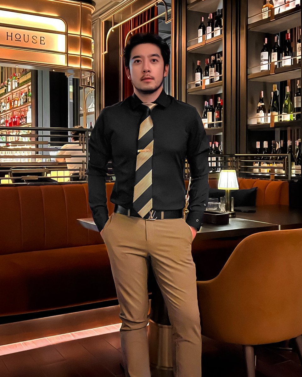 tungbeer's tweet photo. Lost in the rhythm of the night. 🍸

#iBeerAtBrassHouse #BrassHouse #BrassHouseBangkok https://t.co/A0l3xo96Nd