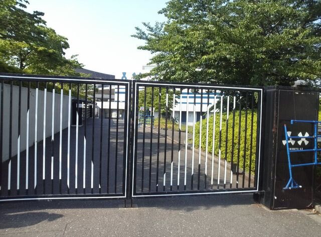 hirokimamiya666's tweet photo. 「何もしない」では何も始まりません。かぁ( ｡･-･｡｀)yasuらしい言葉だなぁ٩( 'ω' )و \( •̀ω•́ )/
って当時少年な俺はyasuさんのSNS見てmixiで呟いてたみたい🧐 https://t.co/wtvavTen93