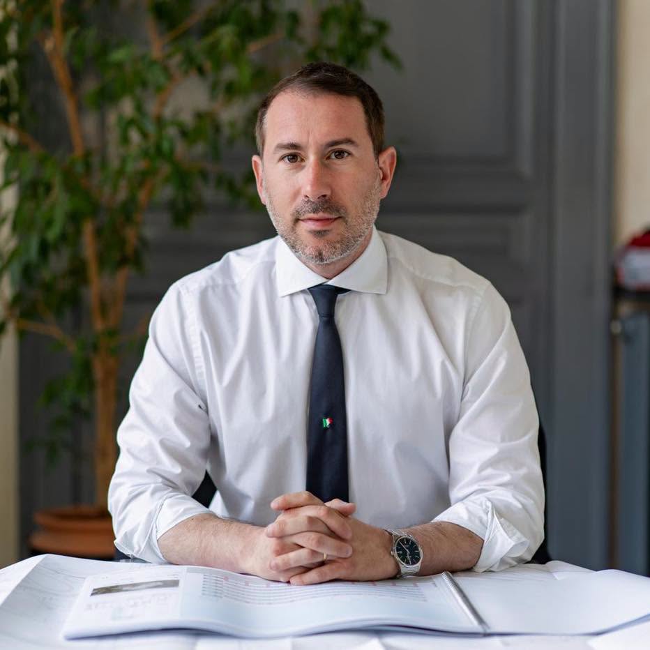 comunecb's tweet photo. Il primo cittadino revoca le deleghe all’Assessore Malavolta. Mentre l’assessore Scaffidi si dimette. 
E' venuto meno il rapporto fiduciario. https://t.co/digmCtH5ze https://t.co/lfr2iOrzoA