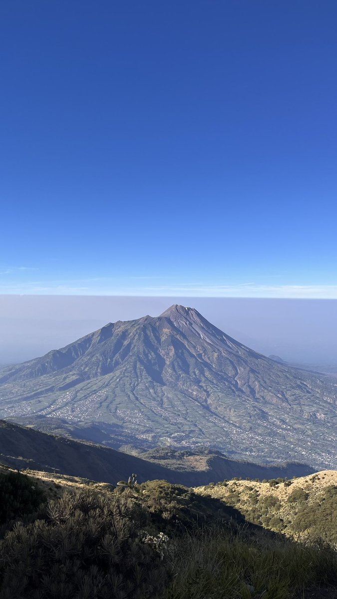 maudinira's tweet photo. I did it!🥺🗻✨😭 https://t.co/ImWVviqVHm