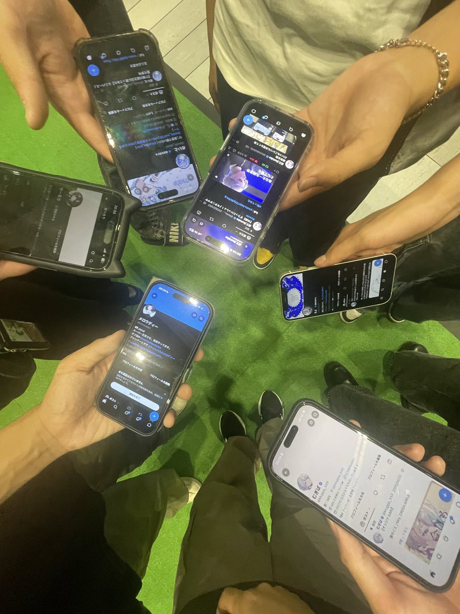 sh1no_chan's tweet photo. 3日目の歌合宿

篠崎がおかしい��とがバレました https://t.co/ALkrHXqIzq