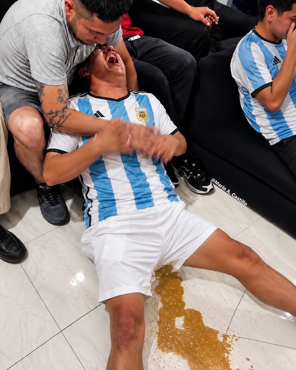 Elale tweet media