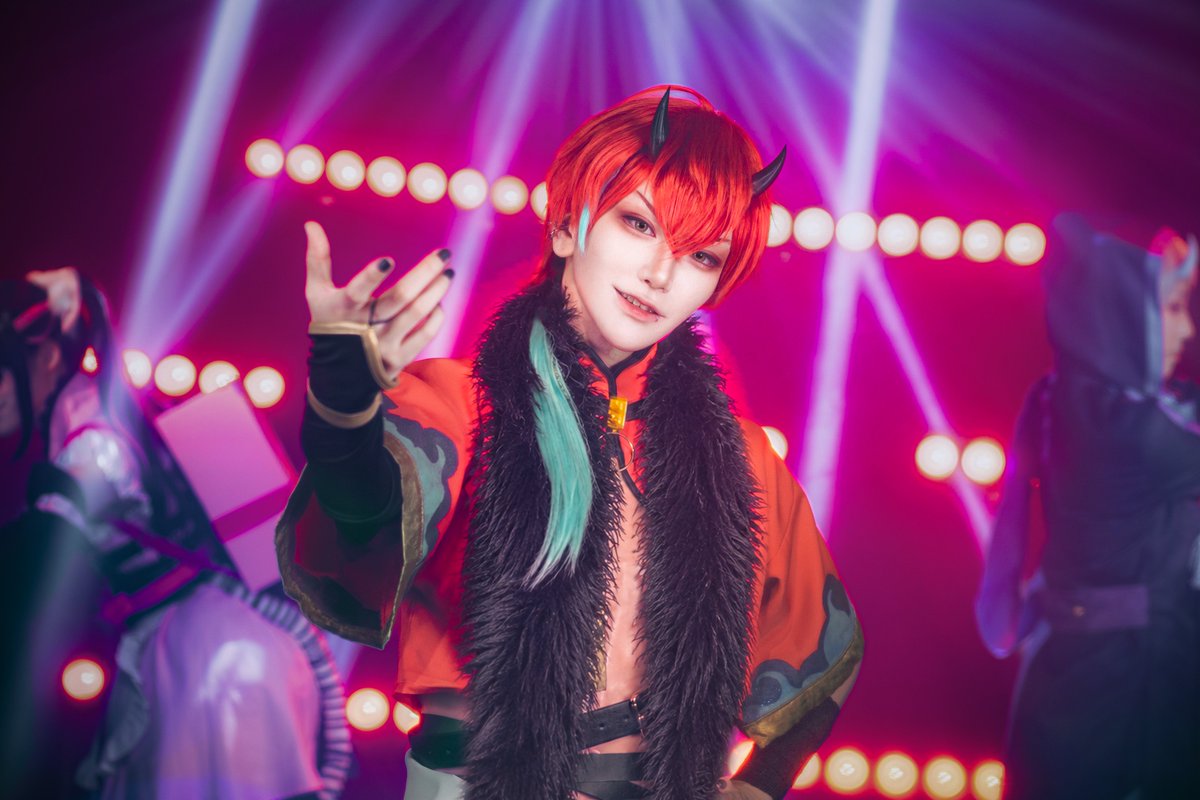Haz6ma's tweet photo. 【cosplay / 超かぐや姫！】

帝アキラ

「 待たせたな、子ウサギども。」

📸 @shion_red01 

#かぐや爆誕前夜祭0711 https://t.co/3NlE55f0yY
