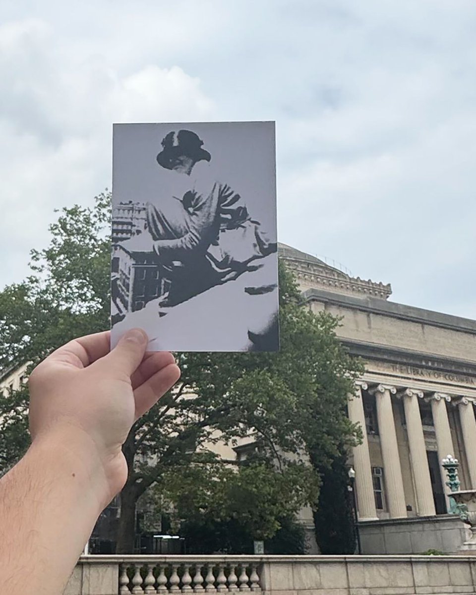 Columbia's tweet photo. Born this week in 1897, aviation pioneer Amelia Earhart attended Columbia before pursuing her love of flying. On campus, Earhart says her happiest memories were made at the top of Low Library. Learn more: https://t.co/meic9NV78u https://t.co/I3yXxvR1vt