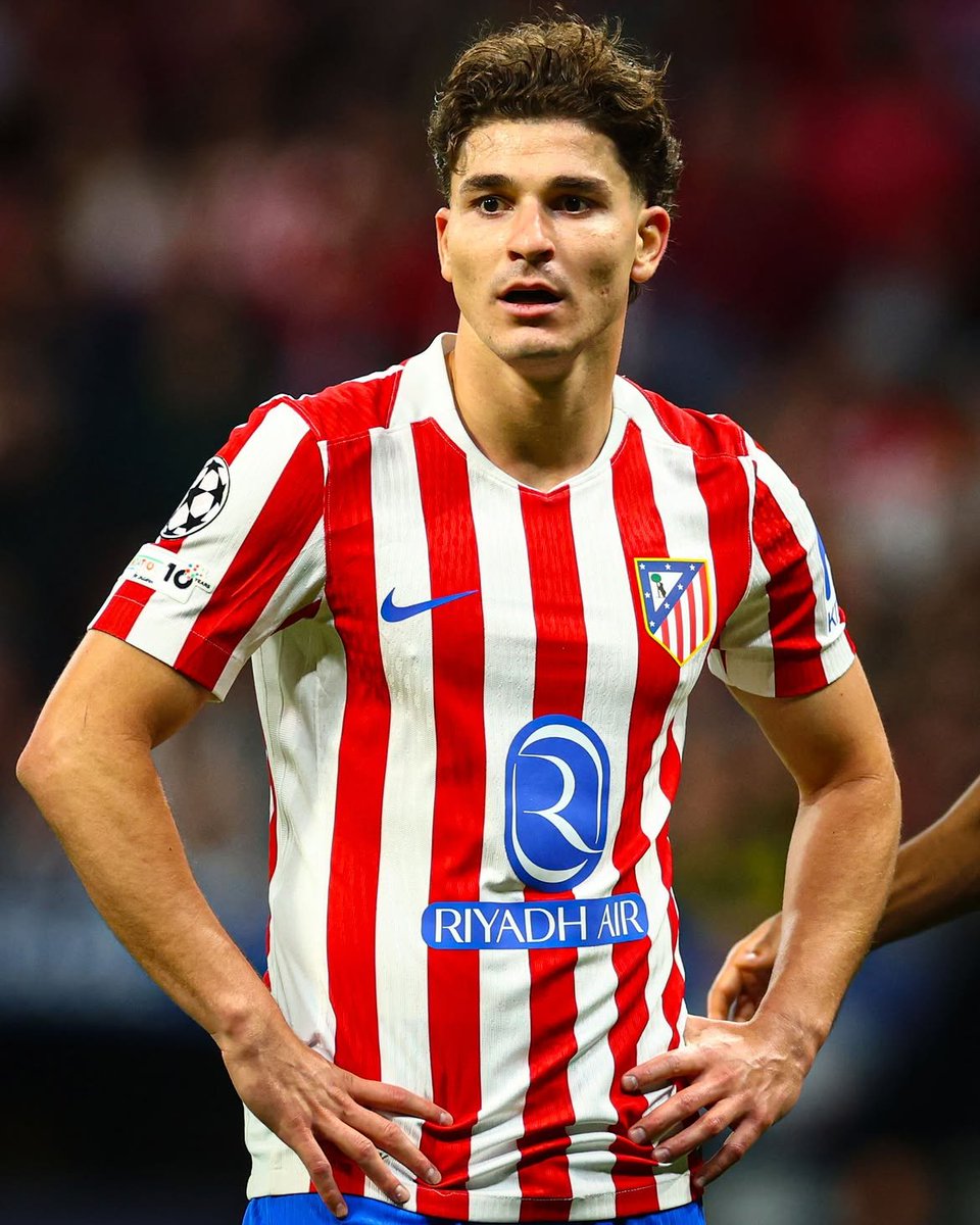 goal's tweet photo. Atletico Madrid have reported Barcelona for their pursuit of Julian Alvarez, according to The Athletic 😬

This one could get messy 😳 https://t.co/lSpvK8n1ir