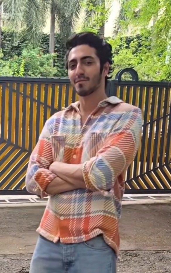 Ahaanlf's tweet photo. Who looks so handsome even without effort? 
#Ahaanpanday https://t.co/Xnb7nSnM2b