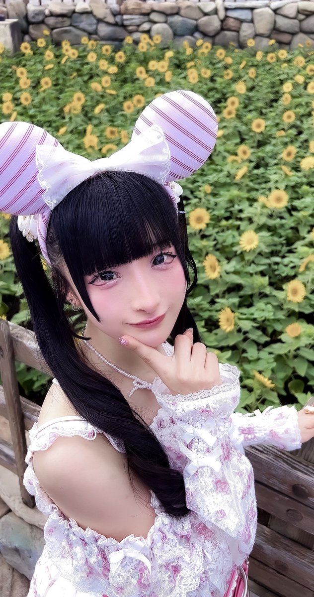 j_s_kerry's tweet photo. 羽田招待に来て頂いた皆様のおかげで7/27の誕生日当日天気にも恵まれた状態でかみちぇとデート(特典)する事が出来ました😊目の前の天使が終始可愛すぎて終わりたくなかったな😌デート後のライブも含め一日楽しい誕生日になりました。皆様ありがとうございました✨

#カミテのデザート https://t.co/bvpqVW3Qz0