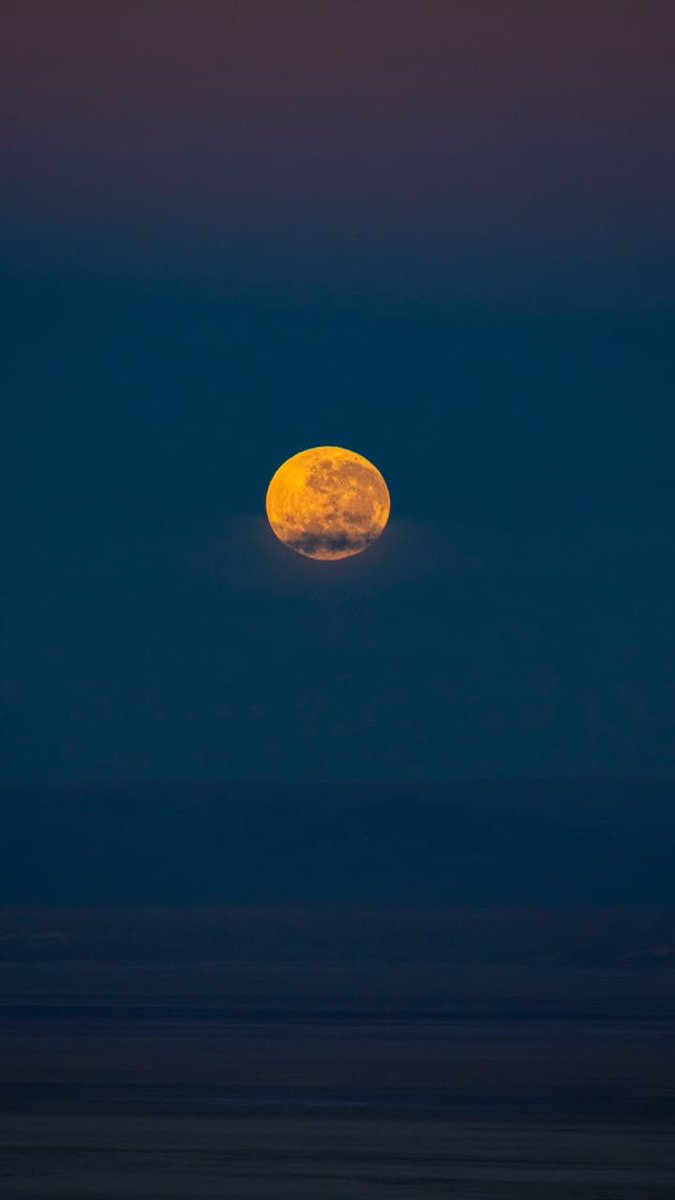 almaobs's tweet photo. 🌕 Full Moon "Buck moon"🦌 over the Atacama Salt Flat.

View from the ALMA Operations Support Facility (OSF ALMA)

📷: Fantastic photograph by our photo ambassador @_ansack https://t.co/zqUYsDtCok