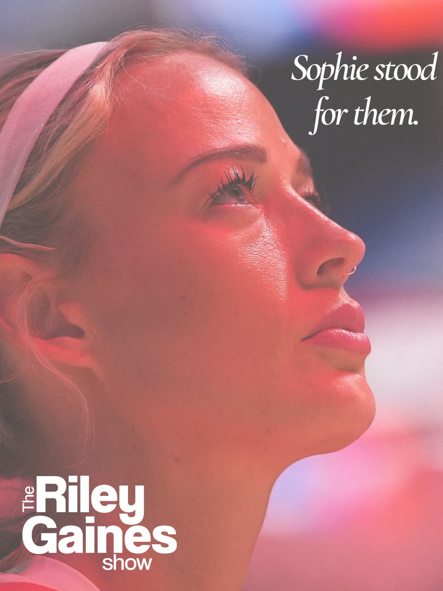 RileyGainesShow's tweet photo. They held a sign. Adults lost their minds.

Sophie got it right — girls should never be bullied for standing up for fairness. 👏 https://t.co/jkQqSeEuu4