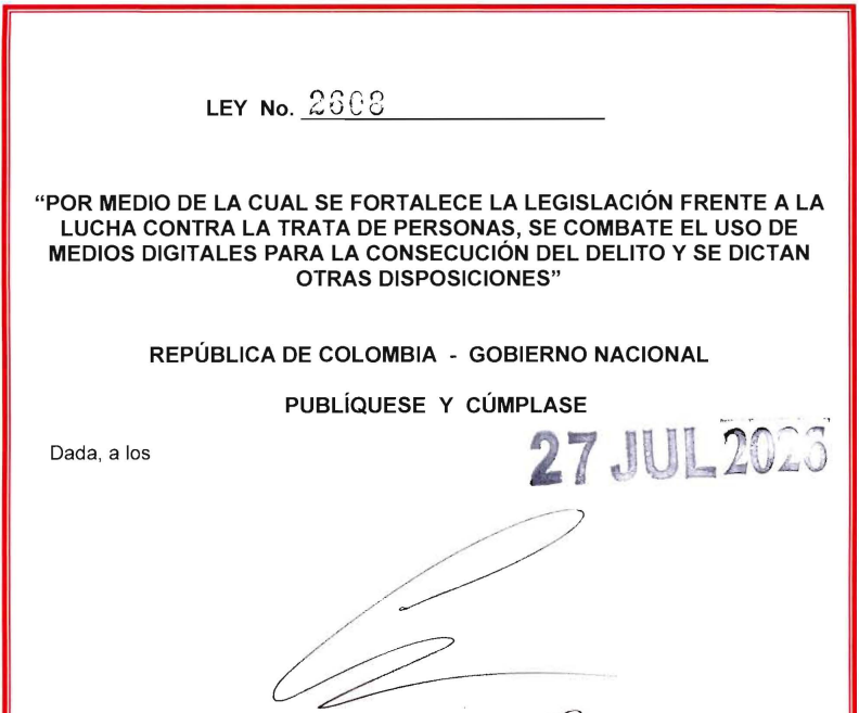 SoniaSBernalS's tweet photo. Hoy, en el Día Mundial contra la Trata de Personas, quiero alzar la voz por quienes un día vieron cómo les arrebataron su libertad, sus sueños y, muchas veces, la esperanza.

Esta ha sido una causa que me ha acompañado durante gran parte de mi vida pública y que sigo abrazando con la misma convicción, ninguna persona merece ser engañada, explotada o tratada como una mercancía.

La sanción de la Ley 2608 de 2026 nos recuerda que sí es posible avanzar cuando trabajamos para proteger a las víctimas y cerrarles el camino a quienes hacen de la vida humana un negocio. Pero aún queda mucho por hacer.

Hoy renovemos nuestro compromiso con la libertad, la dignidad y la vida.