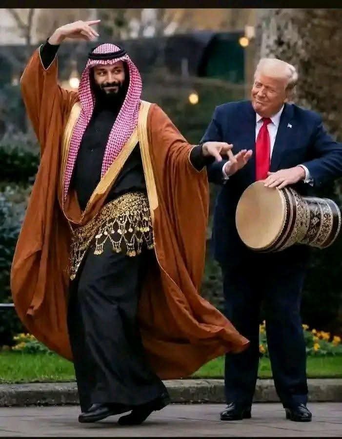 zoha88520's tweet photo. حقيقة ابن سلمان والسعودية أmريكا تدق الطبول والسعودية ترقص https://t.co/E3R3kFufMy
