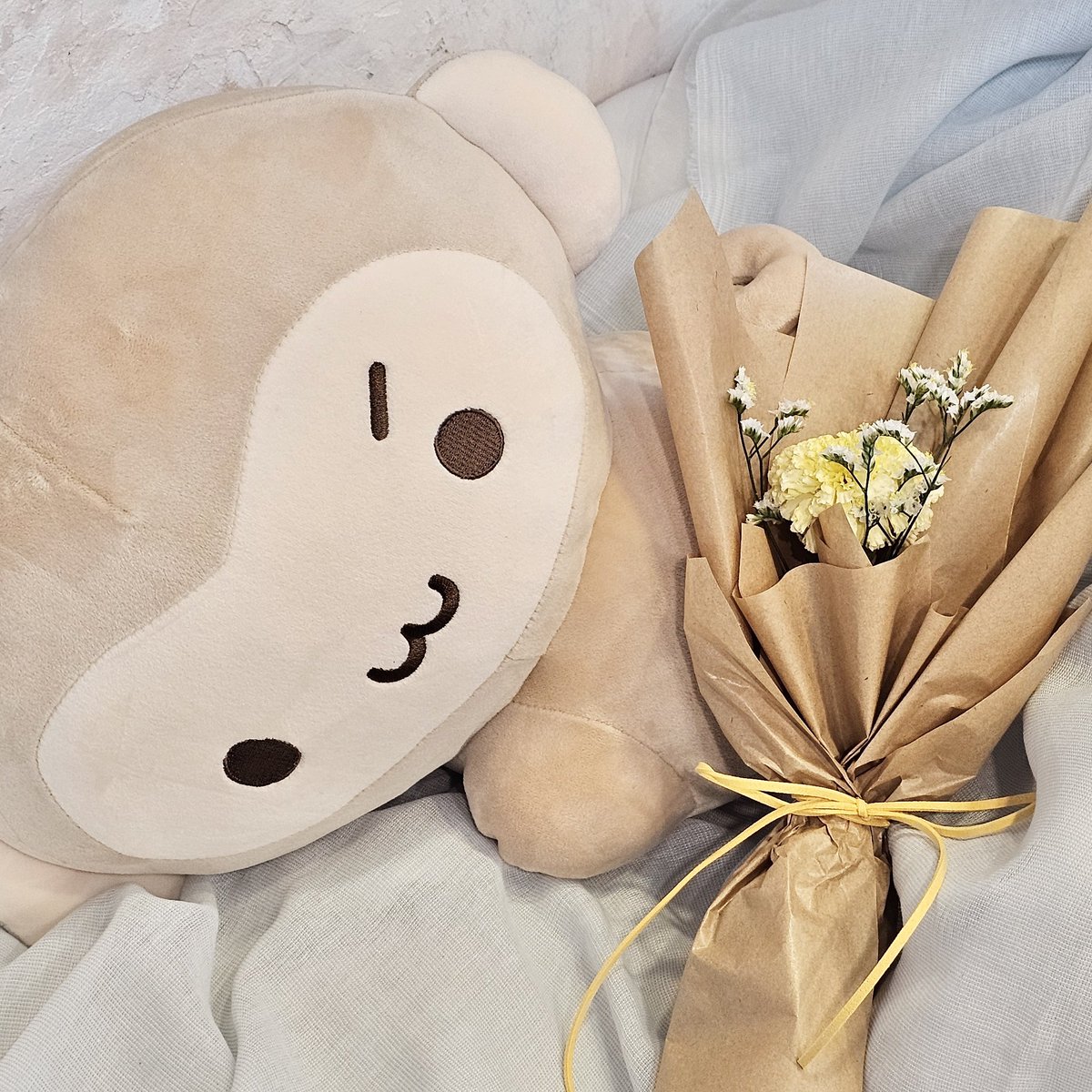 summers_pkh's tweet photo. ˚✧₊ 𝑨 𝒔𝒖𝒎𝒎𝒆𝒓 𝒄𝒂𝒍𝒍𝒆𝒅 𝒚𝒐𝒖 ⁎˳✧༚

디피 완료되었습니다 .ᐟ
꽃나눔은 내일 10시 30분부터 진행됩니다 .ᐟ
소품은 눈으로만 감상 부탁드립니다 ᢉ𐭩

#ASummerCalled_PKH https://t.co/efKSNkRpVH