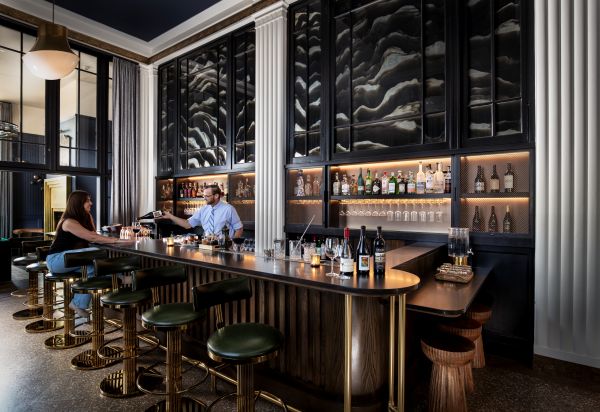 HOTELSmagazine's tweet photo. The Westman Hotel in Oregon believes that thoughtful preservation & storytelling can create memorable guest experiences—and a stronger business case for #independenthotels.
🔗Read its story: https://t.co/FixiOcMvxM
#Hospitality #HotelDesign #BoutiqueHotels #AdaptiveReuse https://t.co/hPrsIY92MD