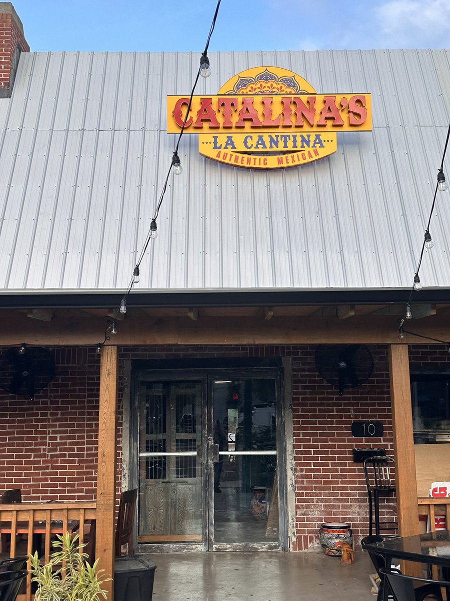 Shift4Gabriel's tweet photo. CATALINAS LA CANTINA in Tarpon Springs, Fl is getting ready to open with a new Shift4Dine POS! A long term partner of @Shift4 , this is their second location trusted to us. We love to grow with you! https://t.co/Gb1ir0E0ch