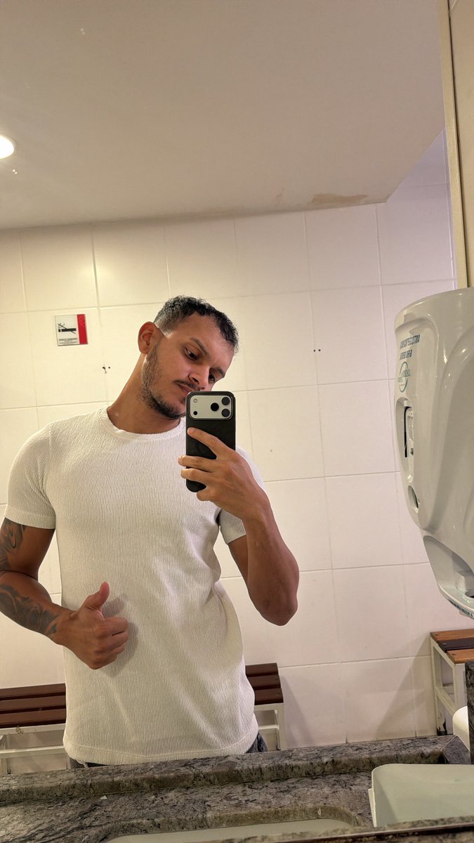 quefaseboy's tweet photo. 12h de plantão ok https://t.co/WwnuKydXg8
