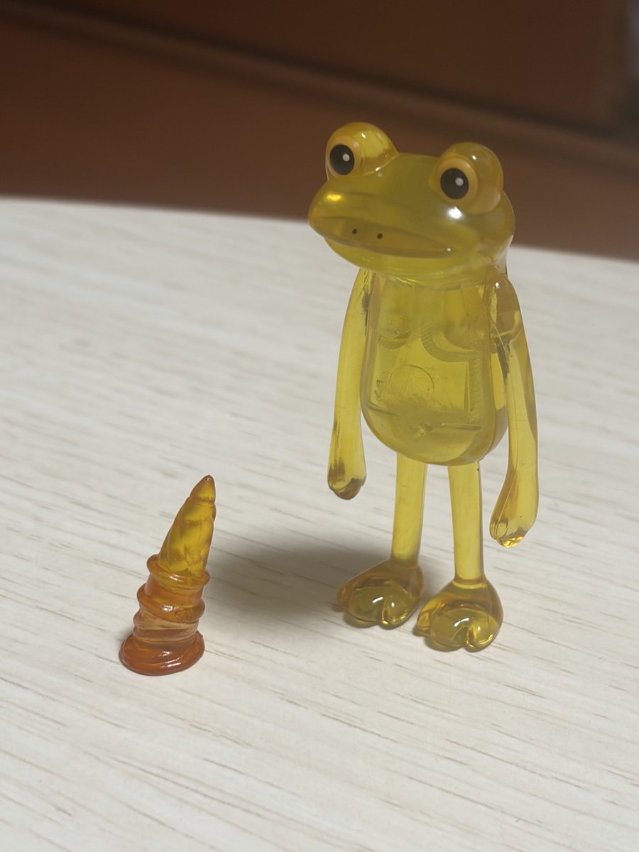 mamesan0605's tweet photo. 今日手に入れた
なにもかもおしまいかえる🐸 https://t.co/raOc9u095v