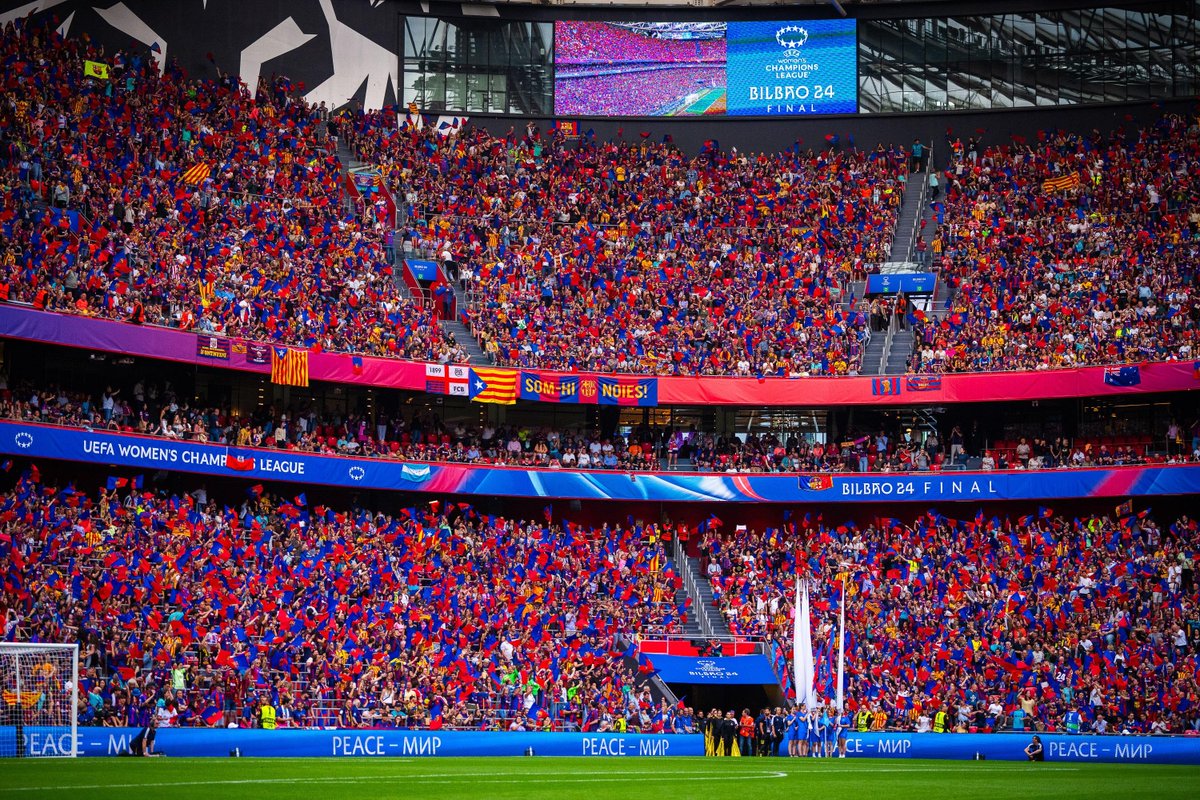 RadioCulerX's tweet photo. 📸 San Mamés, 2024.

Torcida do Barcelona na final da UWCL. https://t.co/q587TxhAnk