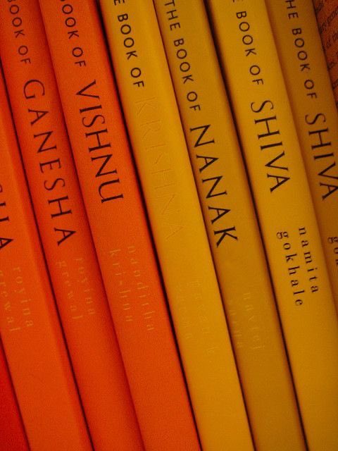LiminaliTyr's tweet photo. Yellow orange https://t.co/Ivql3X1Qsf