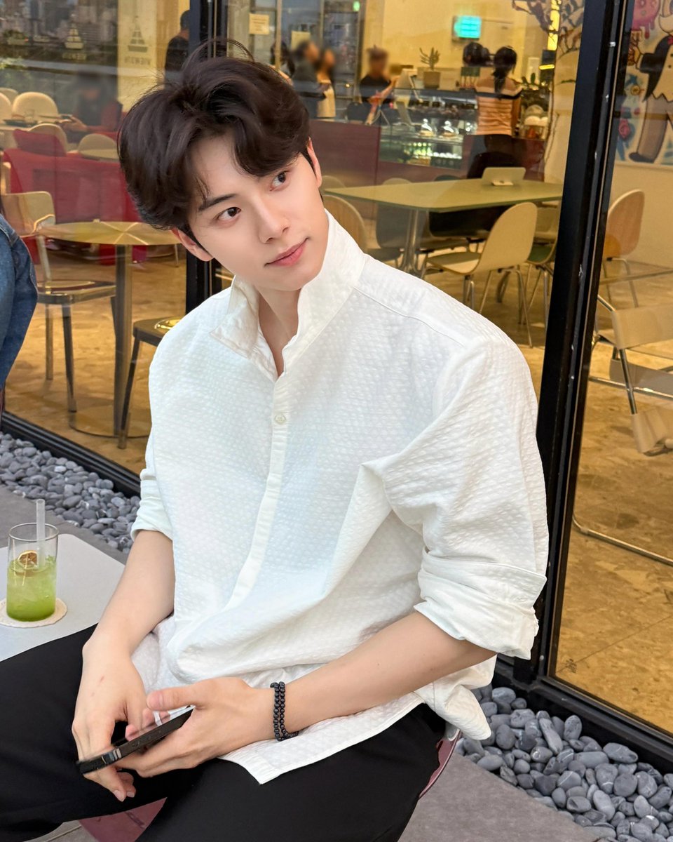 chaebit_'s tweet photo. 260730 인스타게시물 💛 https://t.co/aXXnlfwYQV