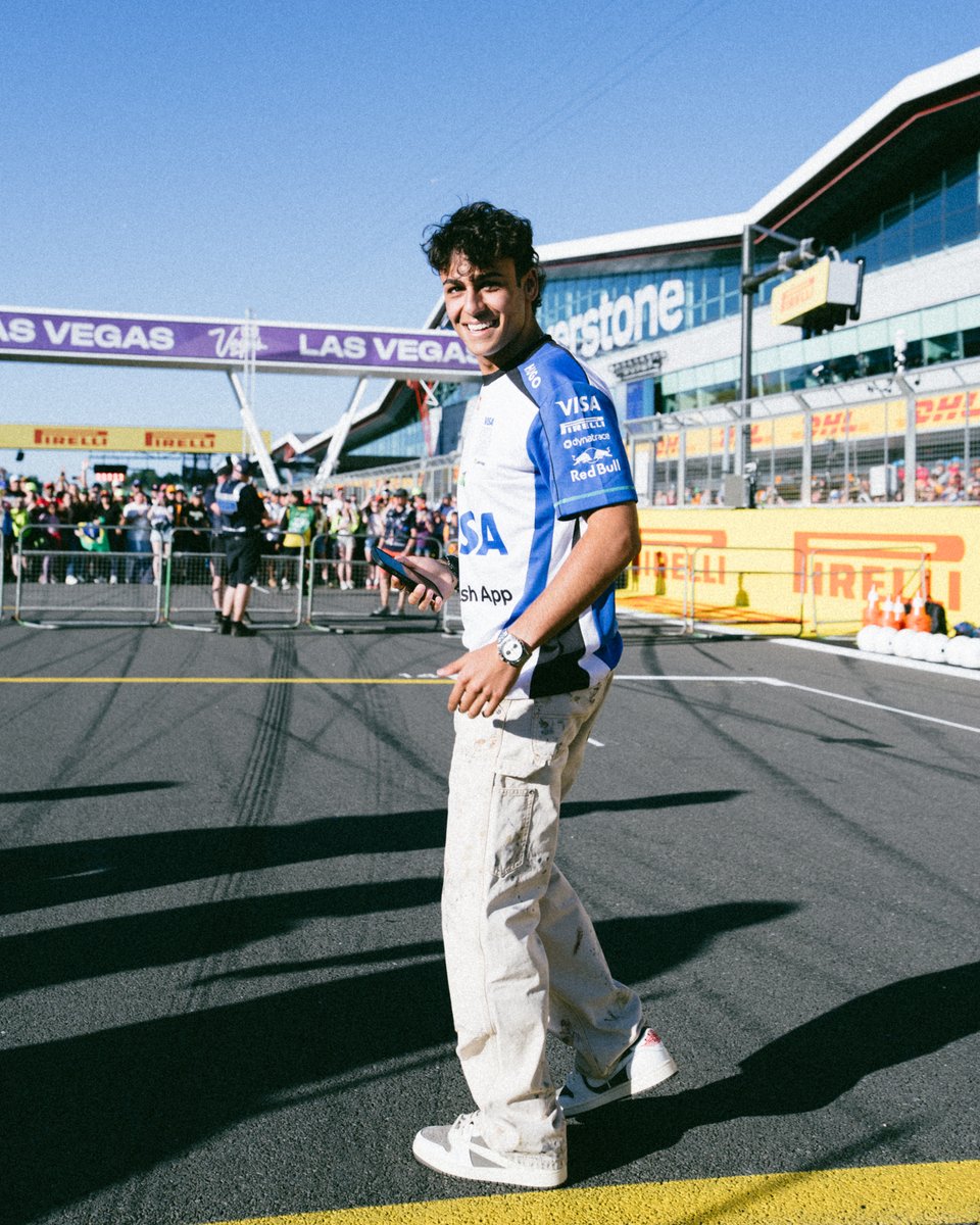visacashapprb's tweet photo. DREAM BIG 🇬🇧 

#F1 #VCARB https://t.co/T1aWQpy6ld