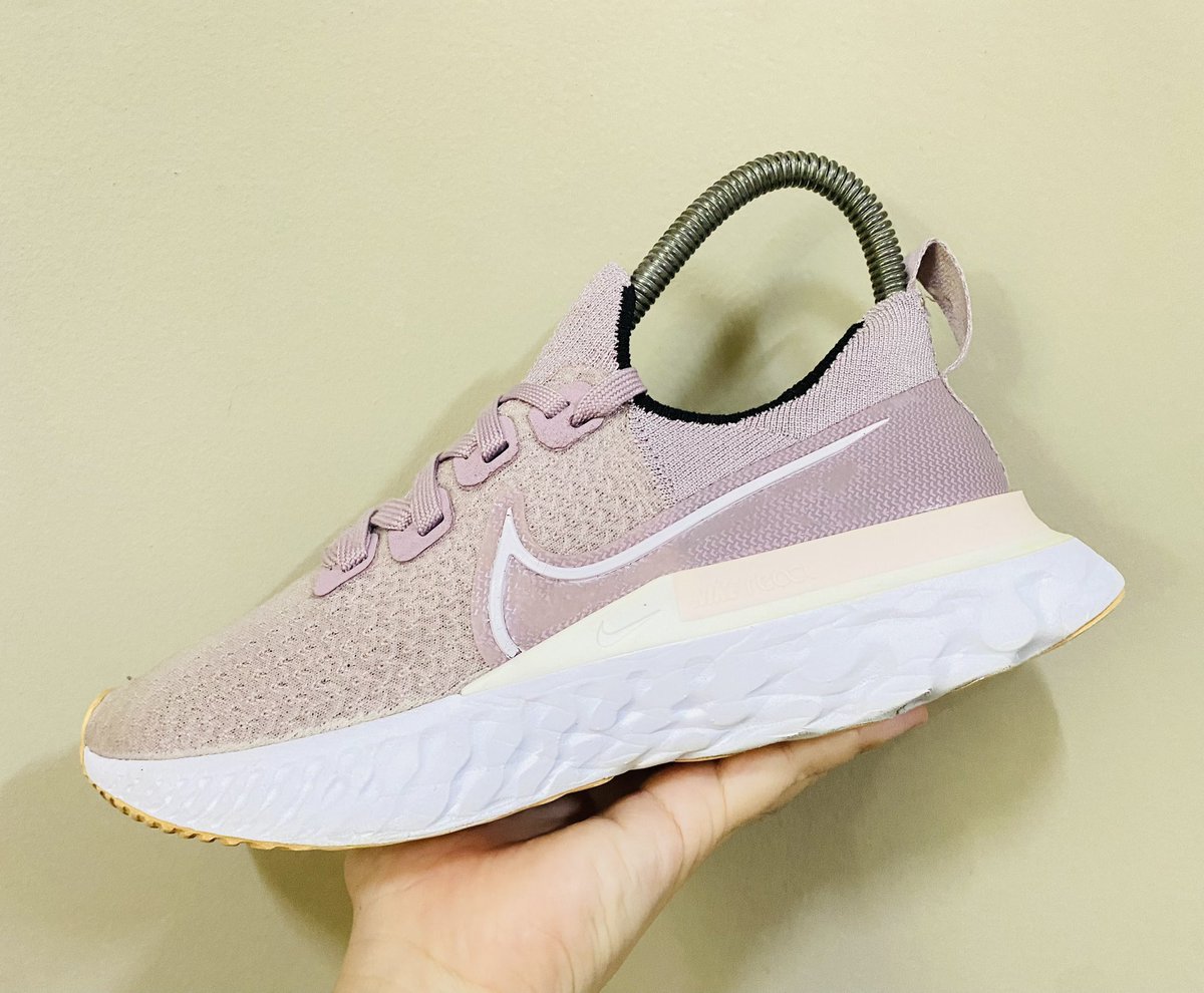 tungoolunla's tweet photo. Nike React ปี 2019 แท้
Size 36.5 ยาว 23 cm.
Price : 380 🎀
ใส่วิ่ง เที่ยว ออกกำลังกายได้ เบานุ่ม ใส่สบาย
สนใจแคปรูปส่งเข้าไลน์ทางร้านได้เลย🎉
🛒สั่งซื้อที่ Line 📲 @521nsmga
#รองเท้ามือสอง #รองเท้ามือสองของแท้ #Adidas #Nike #ส่งต่อรองเท้า https://t.co/lFkHh39omQ