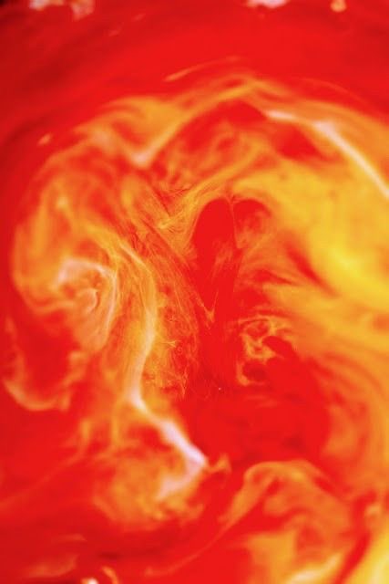 LiminaliTyr's tweet photo. Orange red https://t.co/hcQ78sgZA6