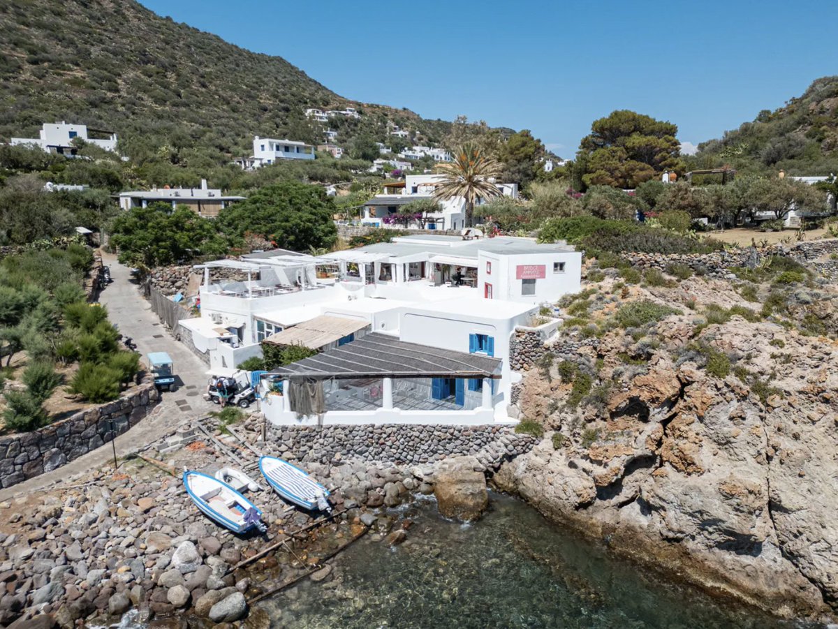 TimurNegru's tweet photo. If you're after something really rare, here's what it looks like on one of Sicily's islands.

Seven steps. That's the distance from this property's terrace to the Mediterranean.

One-bed home (~79 m² (850 sq ft)), built in 1964 and fully renovated. Asking price: €895k ($1.02M)

Located above Cala Zimmari, Panarea's only sandy beach, in the hamlet of Drautto. Panarea is the smallest of the seven Aeolian Islands, about 3.5 km² in total. No real need for a car here. You arrive by ferry, hydrofoil, yacht, or even helicopter, since the island has its own helipad.

In the first one, you were paying for the land and privacy. Here, you're paying for the seven steps.