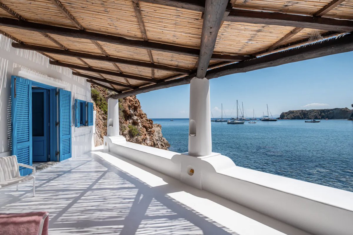 TimurNegru's tweet photo. If you're after something really rare, here's what it looks like on one of Sicily's islands.

Seven steps. That's the distance from this property's terrace to the Mediterranean.

One-bed home (~79 m² (850 sq ft)), built in 1964 and fully renovated. Asking price: €895k ($1.02M)

Located above Cala Zimmari, Panarea's only sandy beach, in the hamlet of Drautto. Panarea is the smallest of the seven Aeolian Islands, about 3.5 km² in total. No real need for a car here. You arrive by ferry, hydrofoil, yacht, or even helicopter, since the island has its own helipad.

In the first one, you were paying for the land and privacy. Here, you're paying for the seven steps.