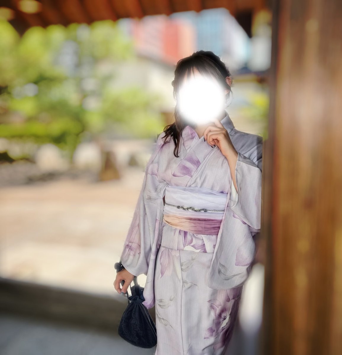 risa_rk_0425's tweet photo. お兄様こんばんは🧏🏻🤍

今日は浴衣で岩下社長に
撮っていただきました📸🩷

毎回「可愛い〜🤍」って
褒めてもらえて照れちゃうけど、
自己肯定感爆上がりです🙈💕

暑い中、今回も素敵に
撮っていただいて本当に
ありがとうございました🥹🫶🏻

来月もよろしくお願いいたします🎀🌷 https://t.co/gmTJ7J29tZ