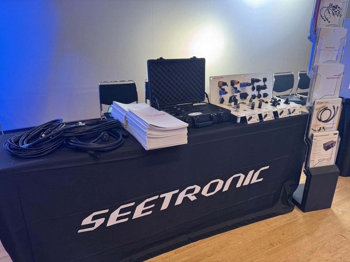 Seetronic_Japan's tweet photo. ミニライティングフェア2026、1日目が無事終了しました！

本日お立ち寄りいただいた皆様、ありがとうございました。

明日もライブギア株式会社様と共同出展し、SEETRONIC製品をご紹介いたします。

ご来場予定の皆様、ぜひお気軽にお立ち寄りください！

#SEETRONIC
#ミニライティングフェア https://t.co/Ll40vlcKOg
