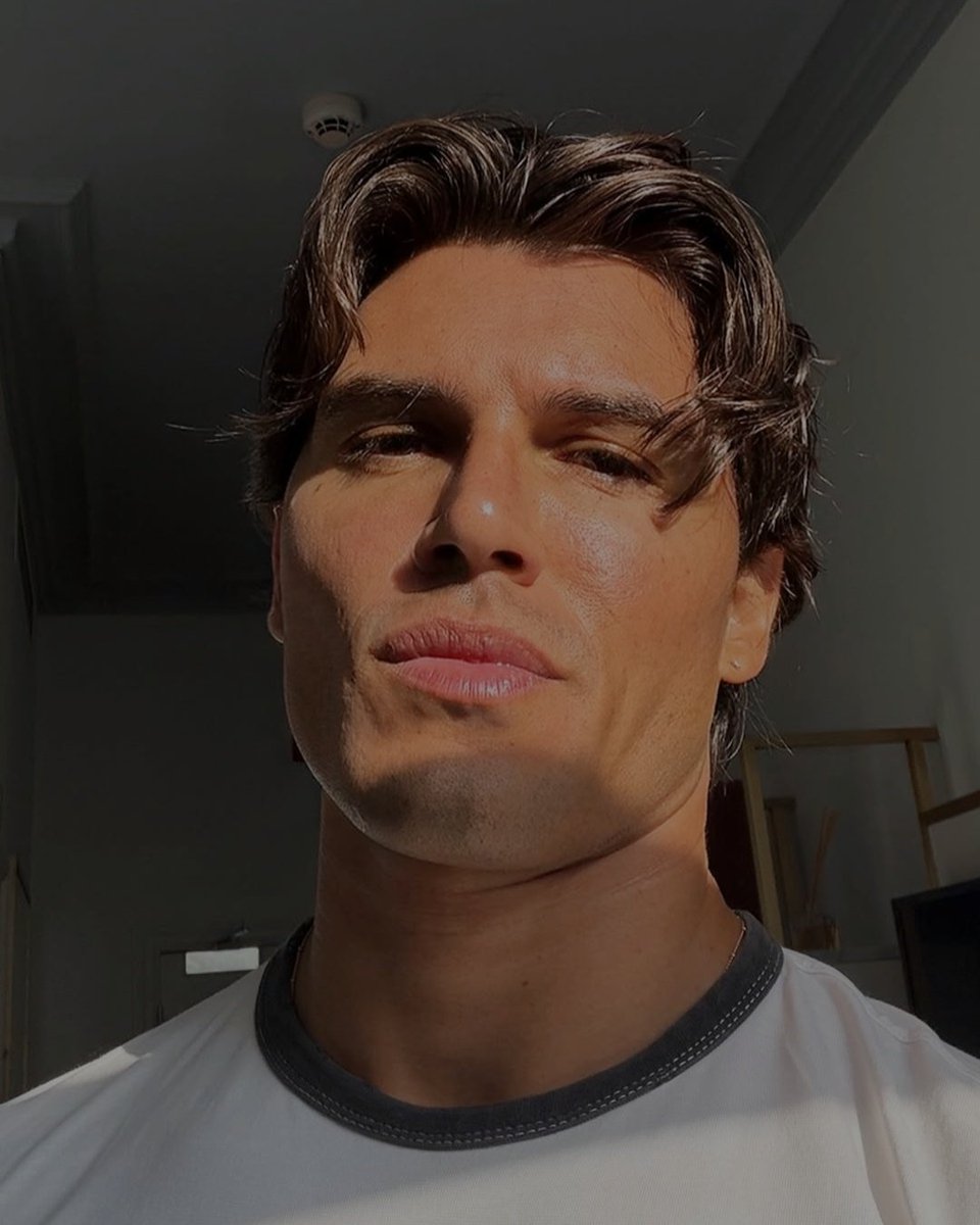 FedericoDA_'s tweet photo. Selfie. https://t.co/InhSnVjY3K