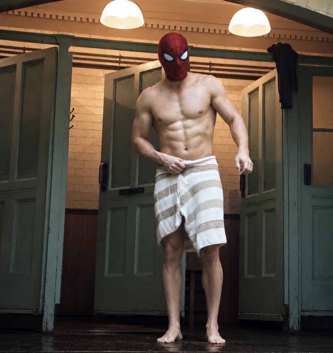 Sashq06's tweet photo. Tom Holland in Spiderman: Brand New Day
#SpidermanBrandNewDay https://t.co/oJOf4CXdEN